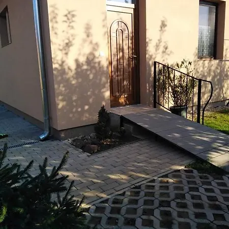 Szederszem Balatonszárszó